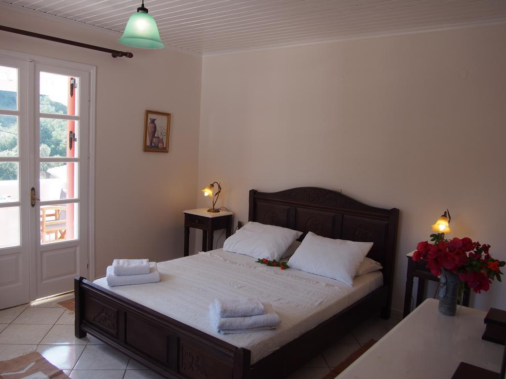Eolos Apartments With Private Parking Agios Nikitas Exterior photo