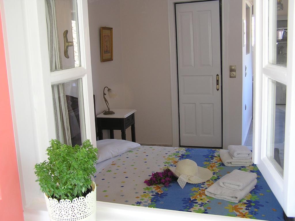 Eolos Apartments With Private Parking Agios Nikitas Exterior photo